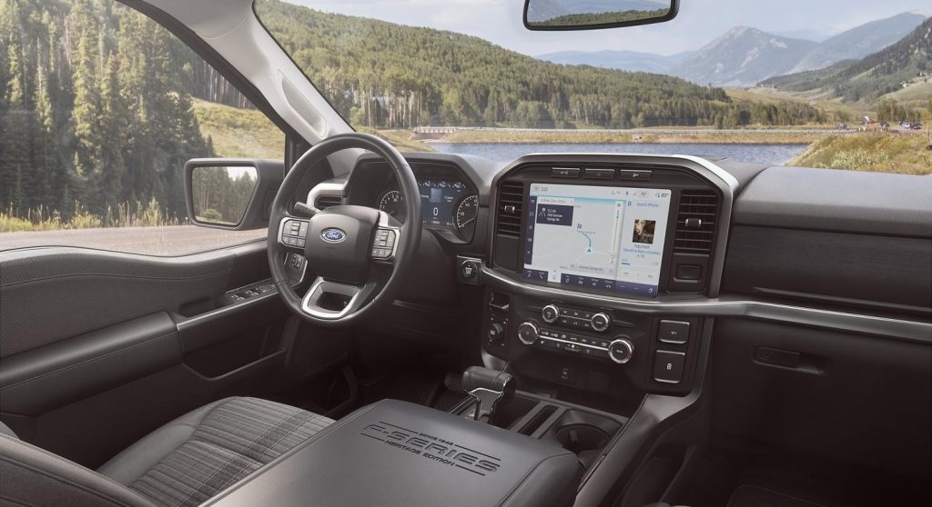 2023 Ford F150's 12-inch control screen.
